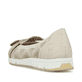 Beige Rieker Ballerinas L3066-60 mit dekorativer Schleife. Schuh von hinten.
