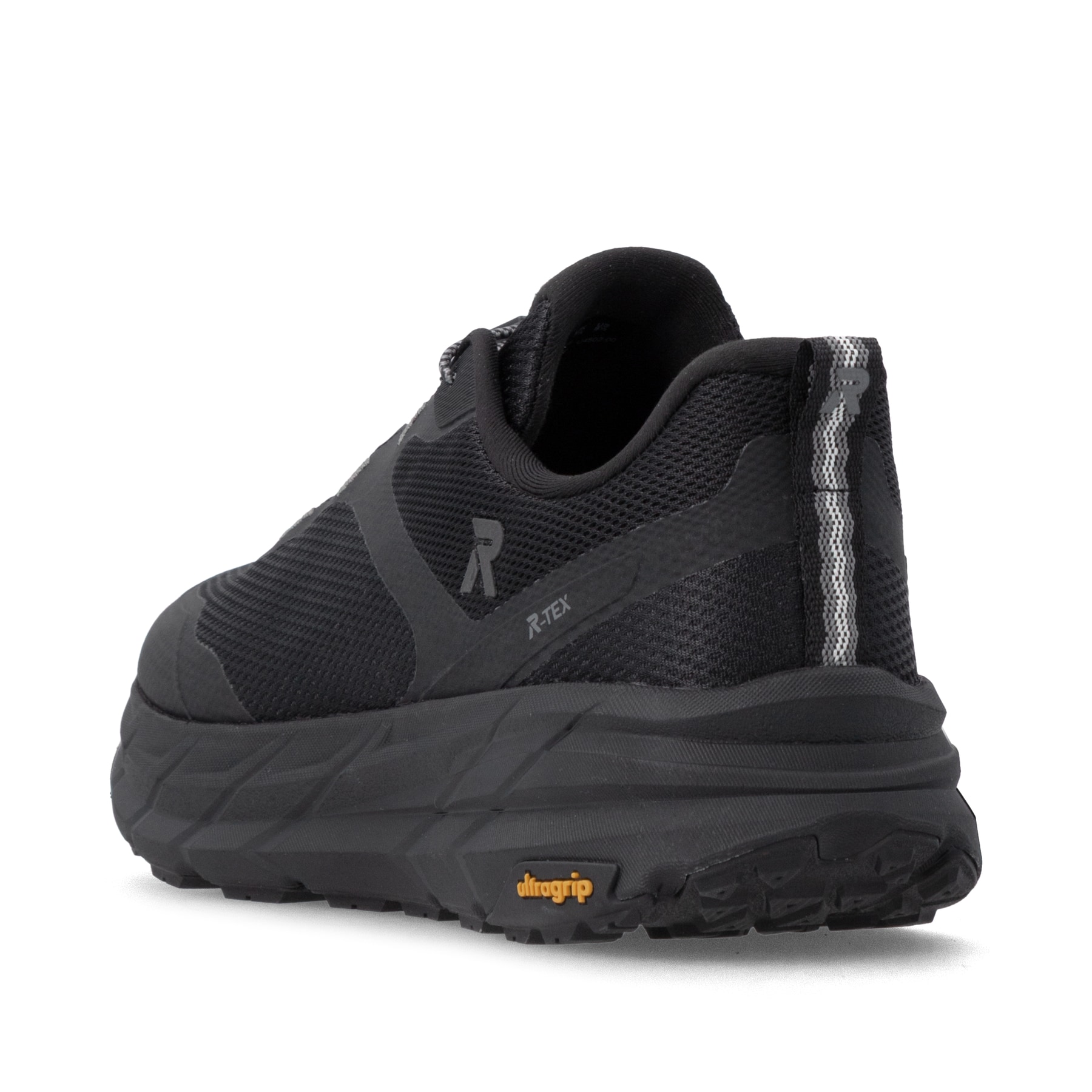 Schwarze Rieker Sport Damen Sneaker Low W4502-00. Schuh von hinten.