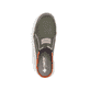 Grüne Rieker Herren Clogs B7390-54 mit einem Gummizug sowie Komfortweite G 1/2. Schuh von oben.