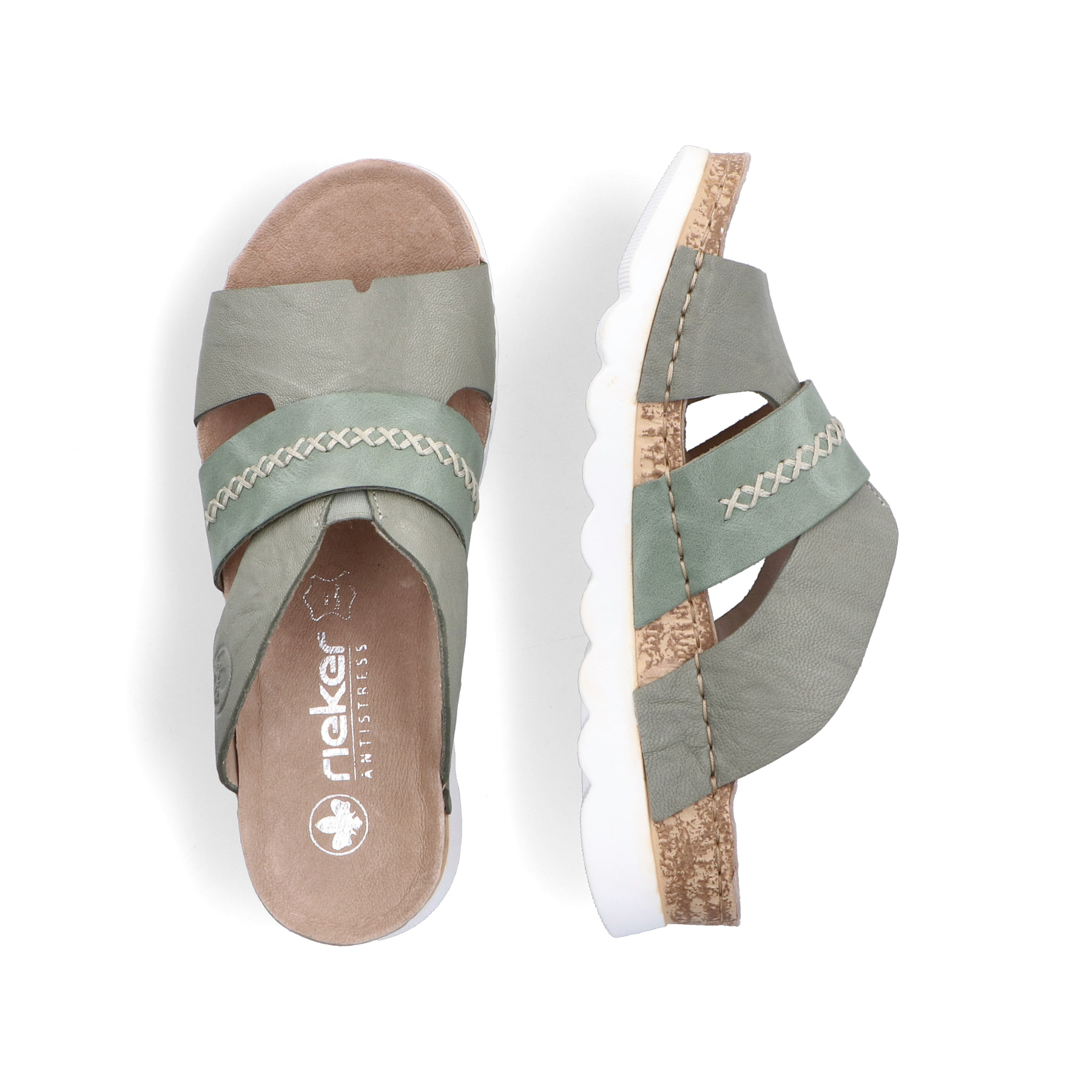 Grüngraue Rieker Damen Pantoletten 64469-52 mit groben Ziernähten. Schuh von oben, liegend.