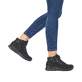 
Tiefschwarze Rieker Damen Schnürschuhe L7701-00 mit Schnürung und Reißverschluss. Schuh am Fuß