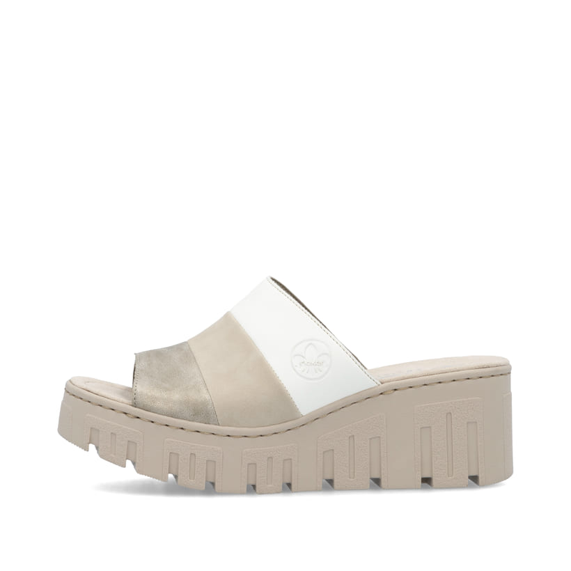 Beige vegane Rieker Damen Pantoletten 68092-62 mit einer extra weichen Decksohle. Schuh Außenseite.