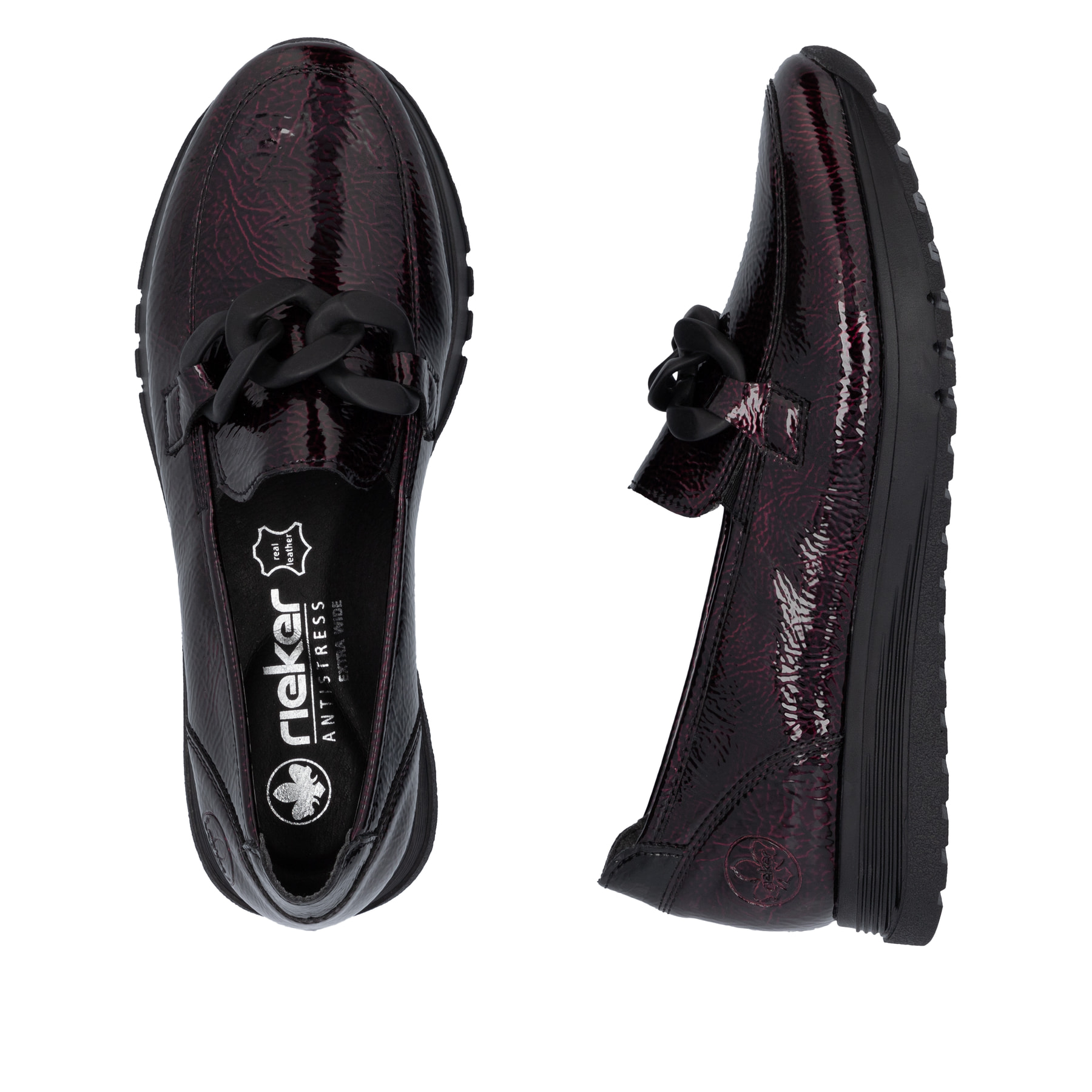 Mocassins Rieker rouges pour femme 49051-35 avec chaîne décorative. Chaussure vue de dessus, couchée.