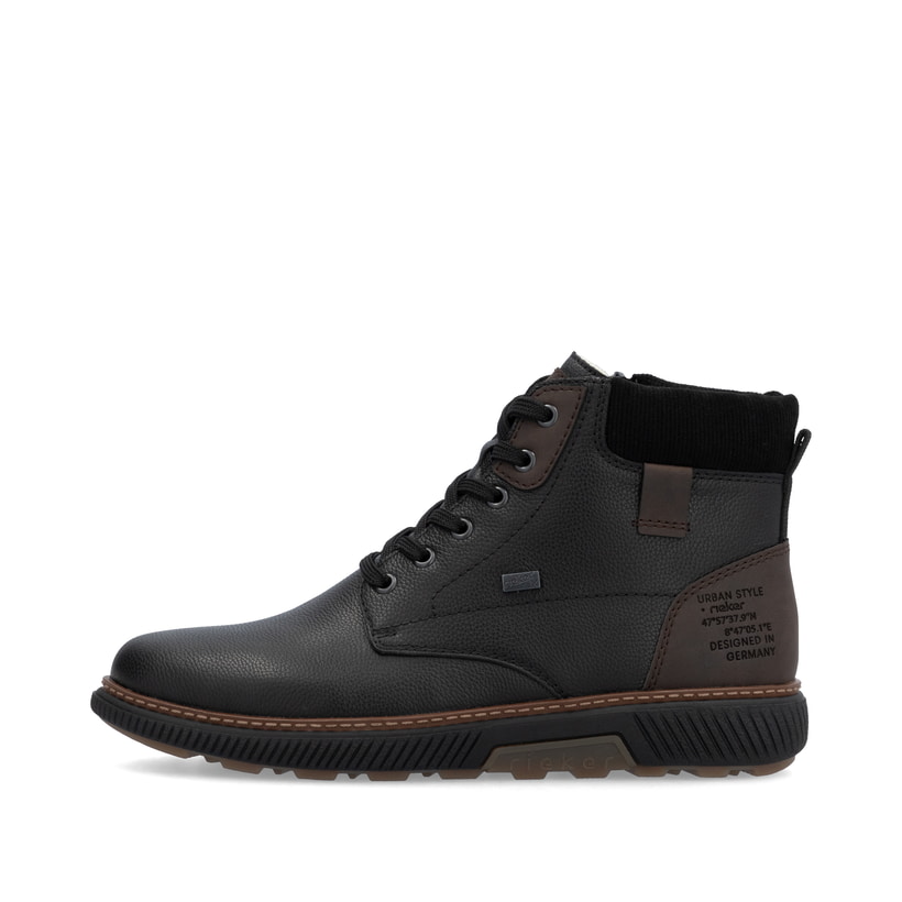 Schwarze Rieker Herren Schnürstiefel B3343-00 aus Glattleder. Schuh Außenseite.