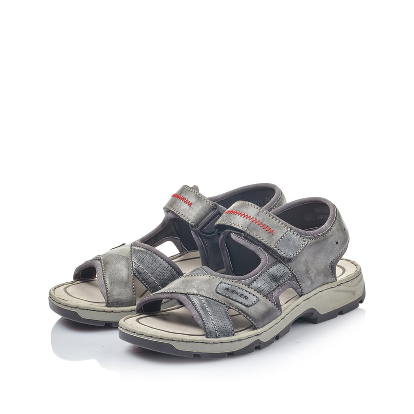 Graue Rieker Herren Trekkingsandalen 26154-14 mit einem Klettverschluss. Schuhpaar seitlich schräg.