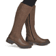 Braune Rieker Damen Hochschaftstiefel 72656-22 mit einem Reißverschluss. Schuh am Fuß.