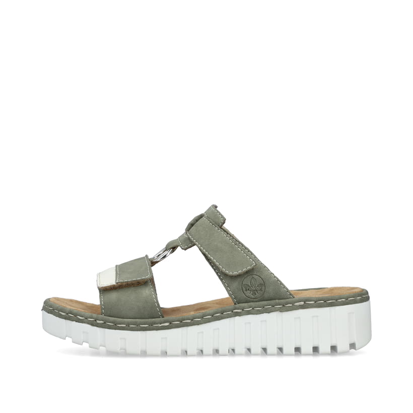 Grüne Rieker Damen Pantoletten V1396-52 mit einem Klettverschluss. Schuh Außenseite.