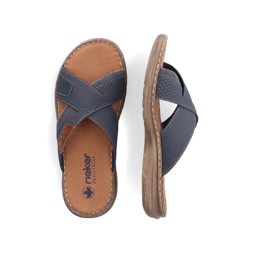 Blaue Rieker Herren Pantoletten 21491-14 mit der Komfortweite G 1/2. Schuh von oben, liegend.