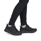 Schwarze Rieker Damen Sneaker Low Z0900-00 mit wasserabweisender TEX-Membran. Schuh am Fuß.