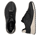 Schwarze Rieker Damen Sneaker Low M4903-03 aus Glattleder mit einer Schnürung. Schuh von oben, liegend.