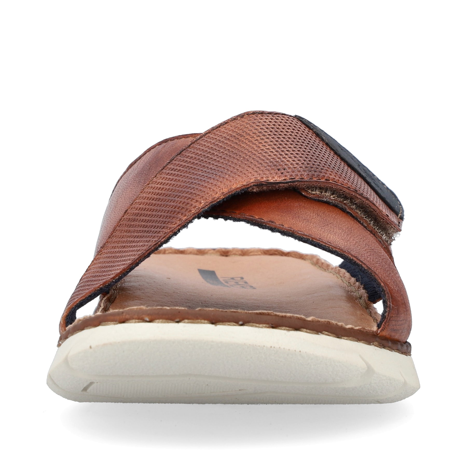 Braune Rieker Herren Pantoletten 25283-23 mit einem Klettverschluss. Schuh von vorne.