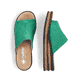 Grüne Rieker Damen Pantoletten 62905-52 mit moderner Spannnaht. Schuh von oben, liegend.