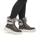 Dunkelgraue Rieker Damen Schnürstiefel W2100-45 aus Rauleder. Schuh am Fuß.