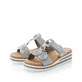 Graue Rieker Damen Pantoletten V02K3-40 mit einem Klettverschluss. Schuhpaar seitlich schräg.