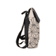Rieker Rucksack H1391-62 in Beige mit stylischem Muster, mattem Finish, Magnetverschluss und Handyfach. Rechtsseitig.