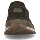 Grüne Rieker Herren Slipper B9051-54 mit Elastikeinsatz sowie Extraweite H. Schuh von vorne.