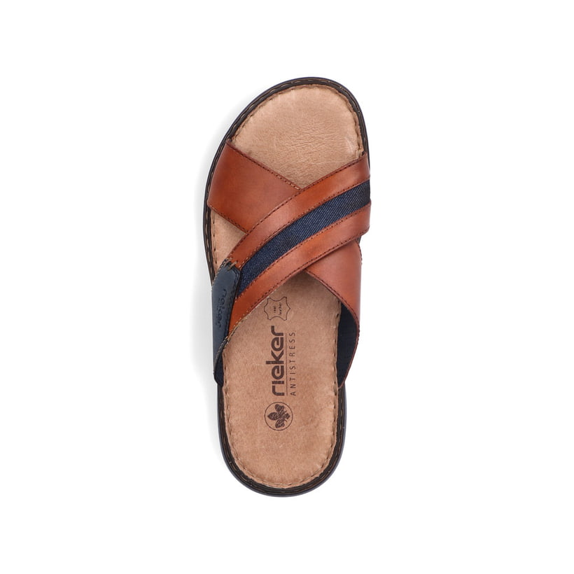 Braune Rieker Herren Pantoletten 25186-24 mit der Komfortweite G 1/2. Schuh von oben.