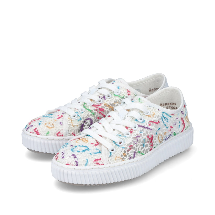 Bunte vegane Rieker Damen Sneaker Low M3926-90 mit einer Schnürung. Schuhpaar seitlich schräg.
