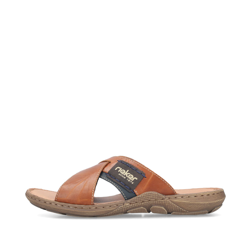 Braune Rieker Herren Pantoletten 22099-25 mit der Komfortweite G 1/2. Schuh Außenseite.