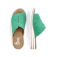 Grasgrüne Rieker Damen Pantoletten V0673-52 mit Ziernähten. Schuh von oben, liegend.