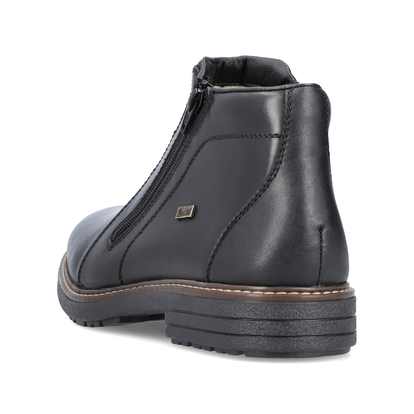 Schwarze Rieker Herren Kurzstiefel 33160-00 aus Glattleder. Schuh von hinten.