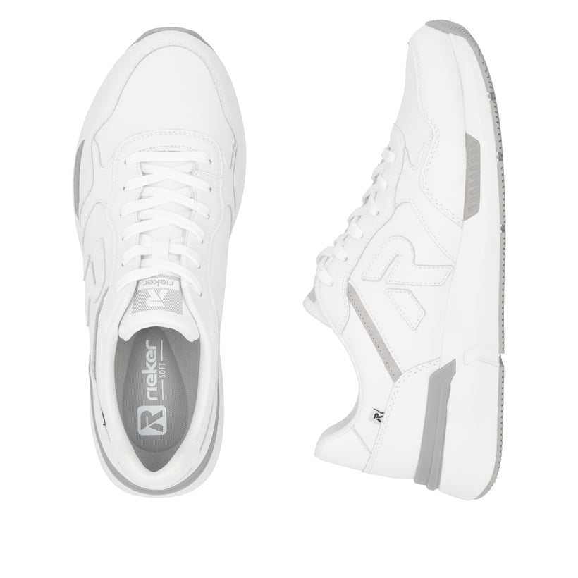 Weiße Rieker Herren Sneaker Low U1400-80 mit Schnürung sowie flexibler Sohle. Schuh von oben, liegend.