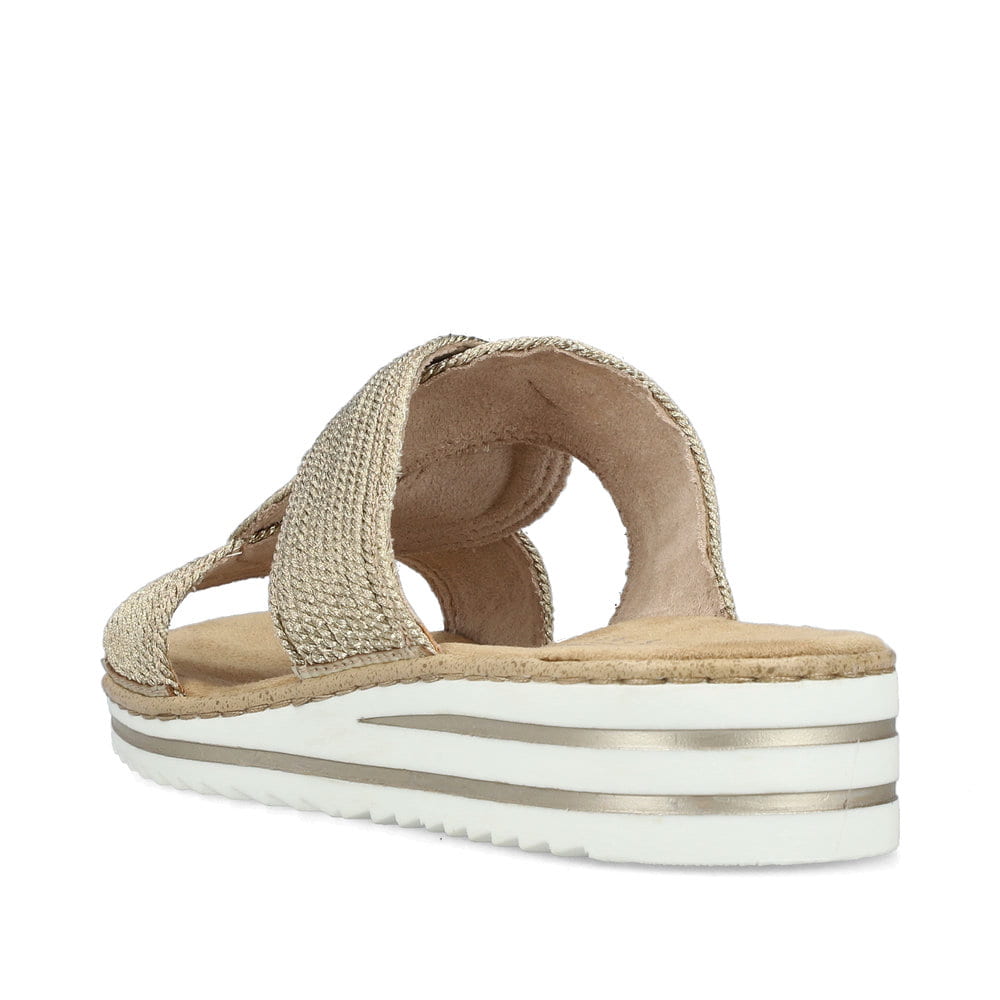Goldene Rieker Damen Pantoletten V06R4-90 mit der schmalen Passform E. Schuh von hinten.