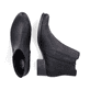 
Mitternachtsschwarze Rieker Damen Chelsea Boots 78600-01 mit einer Profilsohle. Schuhpaar von oben.