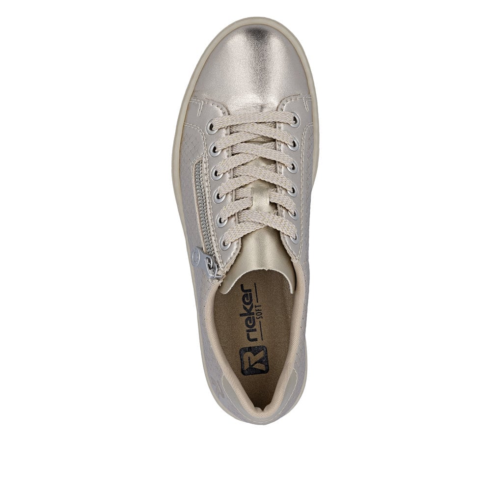 Baskets basses Rieker métalliques pour femme L5955-90 en cuir lisse. Chaussure vue de dessus.