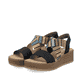 Blaue Rieker Keilsandaletten V4551-14 mit Gummizug sowie sehr leichter Sohle. Schuhpaar seitlich schräg.