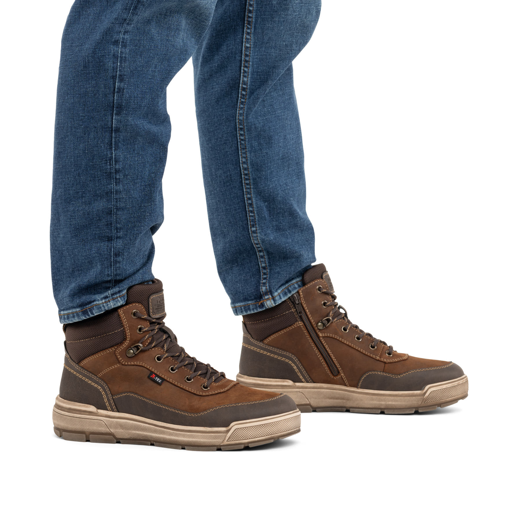 Braune Rieker Herren Schnürstiefel U0010-22 aus Rauleder. Schuh am Fuß.