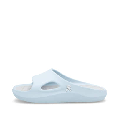 Blaue Rieker Damen Pantoletten W3450-10 mit flexibler und ultraleichter Sohle. Schuh Außenseite.