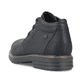 
Asphaltschwarze Rieker Herren Schnürschuhe 33142-00 mit einer robusten Profilsohle. Schuh von hinten