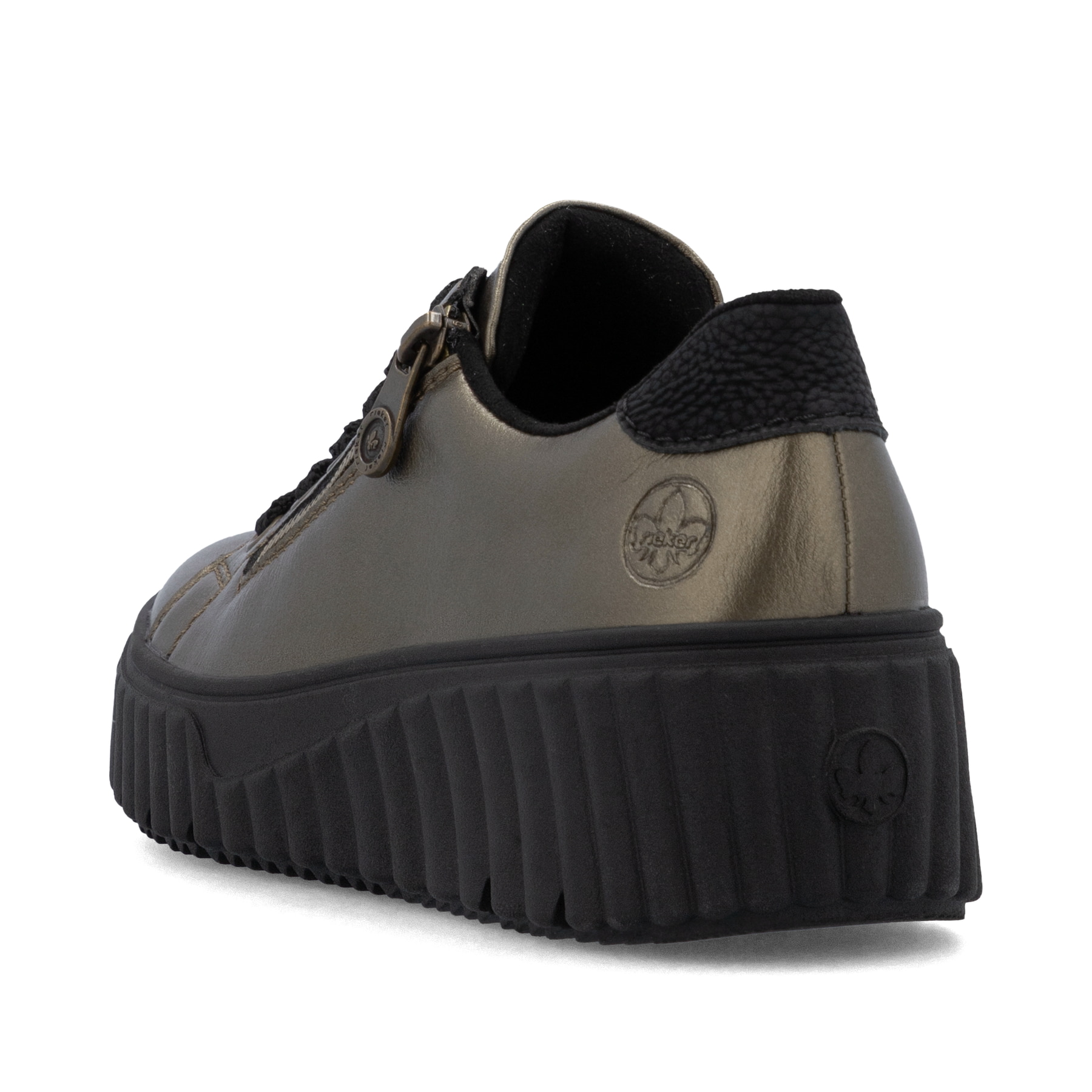 Bronzene Rieker Damen Sneaker Low N2501-90 aus Glattleder mit Reißverschluss. Schuh von hinten.