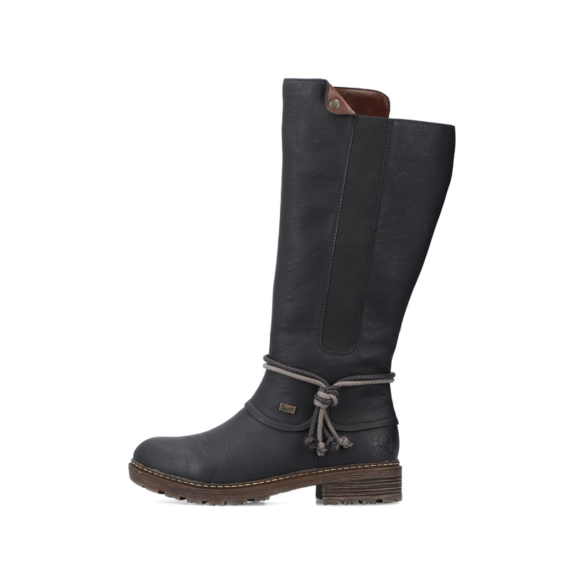 
Tiefschwarze Rieker Damen Hochschaftstiefel Z4774-00 mit einer robusten Profilsohle. Schuh Außenseite