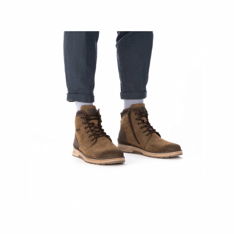 Braune Rieker Herren Schnürstiefel 32331-25 mit wasserabweisender TEX-Membran. Schuh am Fuß.