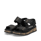 Schwarze Rieker Damen Riemchensandalen W0800-00 mit trendigen Schnalle. Schuhpaar seitlich schräg.