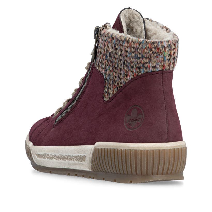 Bordeauxfarbene Rieker Damen Schnürstiefel N0709-35 mit einem Reißverschluss. Schuh von hinten.