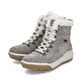 Graue Rieker Damen Schnürstiefel Y4713-45 mit wasserabweisender TEX-Membran. Schuhpaar seitlich schräg.