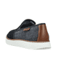 Blaue Rieker Herren Slipper B2265-14 mit einem Gummizug sowie Komfortweite G 1/2. Schuh von hinten.
