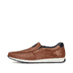 Braune Rieker Herren Slipper 11962-25 aus Glattleder mit modernen Ziernähten. Schuh Außenseite.