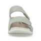 Grüne Rieker Damen Pantoletten V7492-52 mit Klettverschluss sowie Extraweite H. Schuh von vorne.