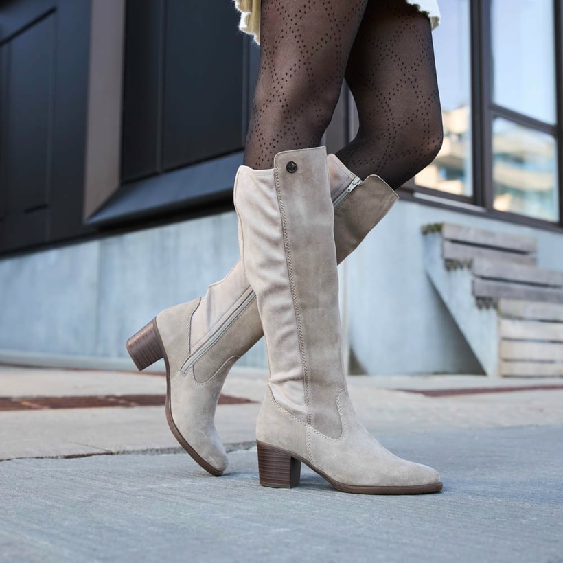 Beige Rieker Damen Hochschaftstiefel Y2050-60 getragen