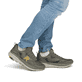 Grüne Rieker Sport Herren Sneaker Low U4500-54. Schuh am Fuß.