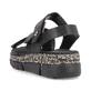 Schwarze vegane Rieker Damen Riemchensandalen V2301-00 mit handgestickten Nähten. Schuh von hinten.