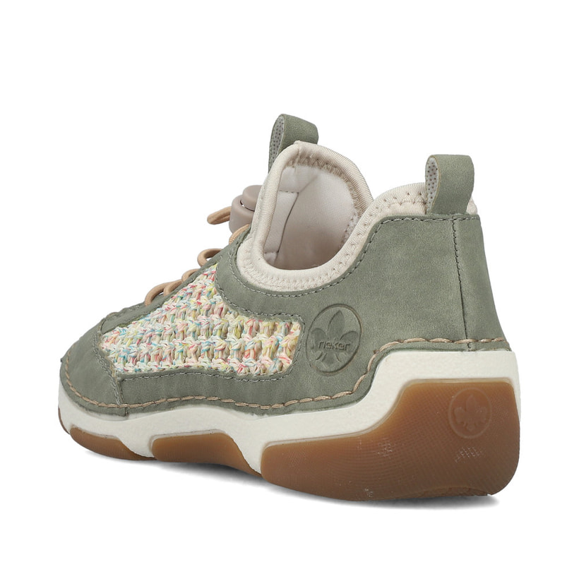 Grüne Rieker Damen Slipper 55960-52 mit Gummizug sowie extra weicher Decksohle. Schuh von hinten.