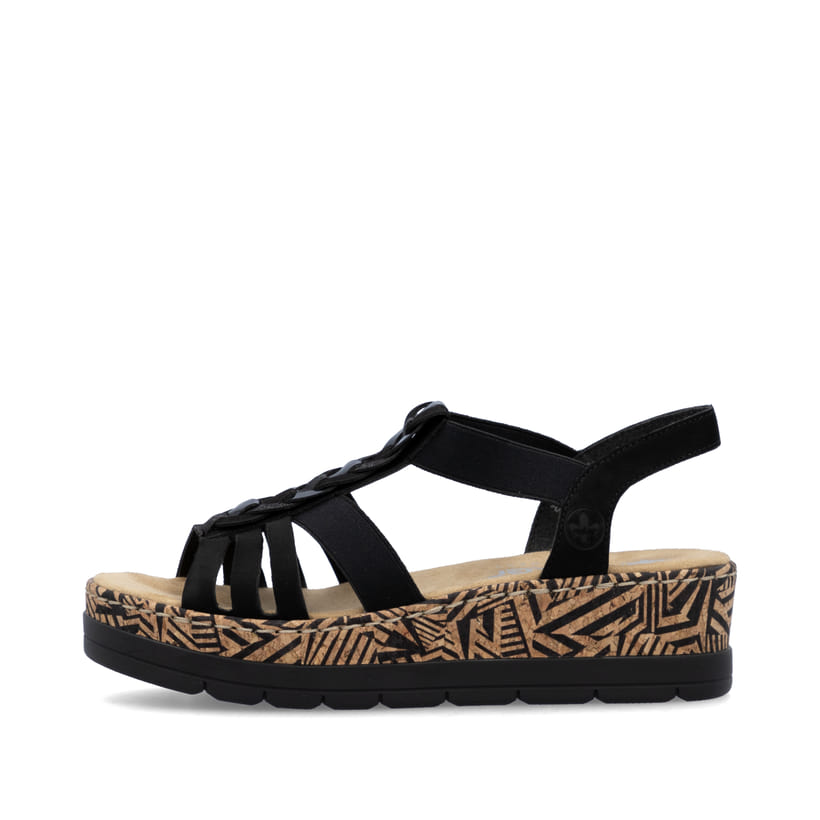 Schwarze Rieker Keilsandaletten V3902-00 mit einem Gummizug. Schuh Außenseite.