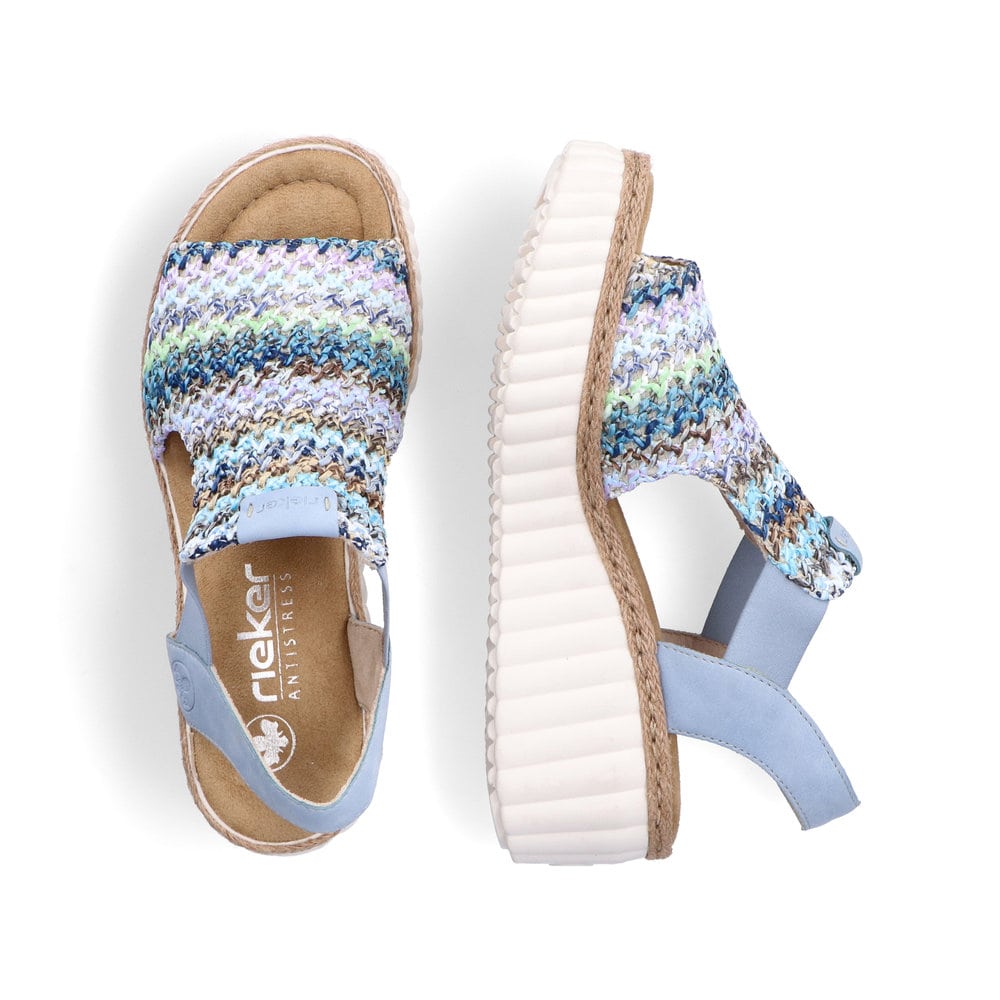 Blaue Rieker Keilsandaletten 69172-91 mit Gummizug sowie extra weicher Decksohle. Schuh von oben, liegend.