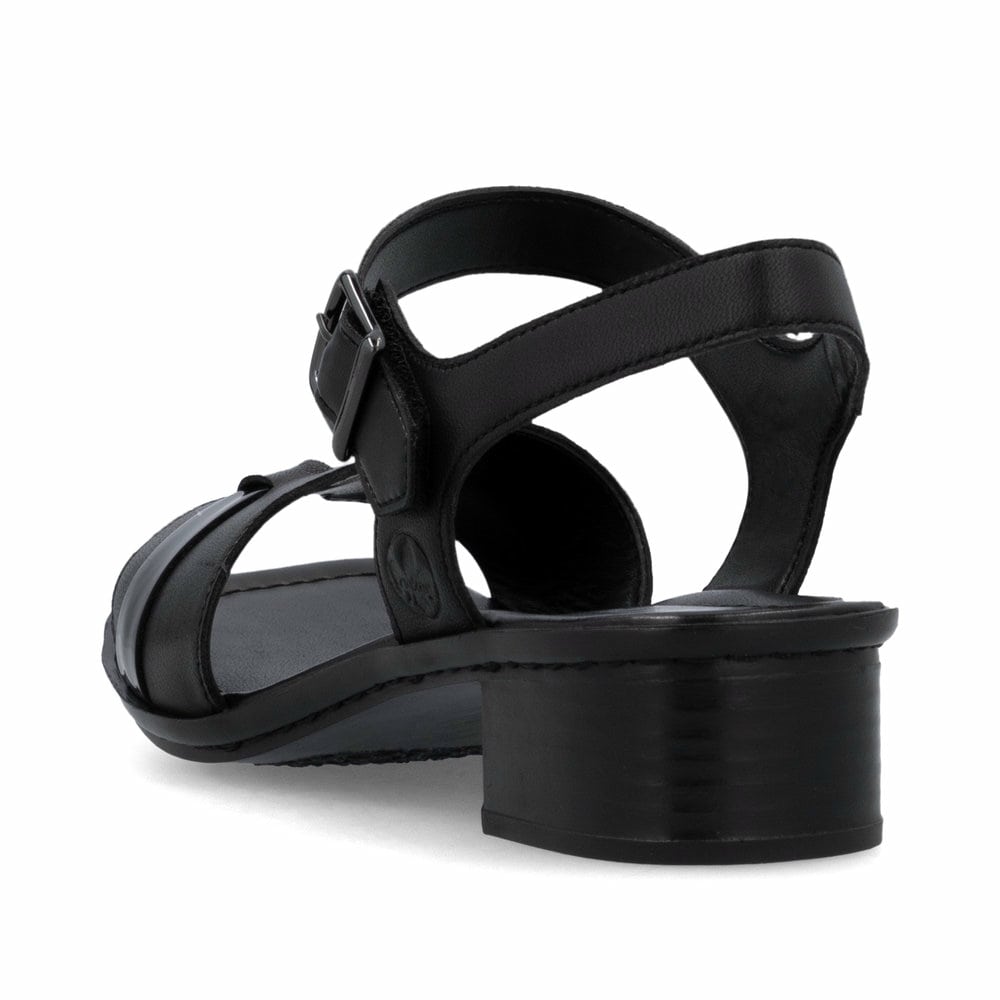 Sandales Rieker noires femme 62685-00 en cuir lisse avec boucle tendance. Chaussure vue de l'arrière.