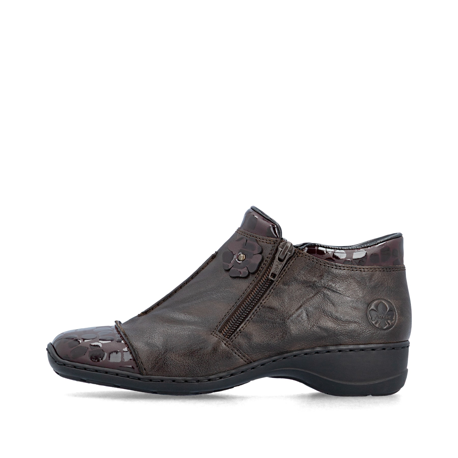 Dunkelbraune Rieker Damen Kurzstiefel 58388-26 aus Glattleder. Schuh Außenseite.